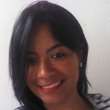 Aline Fernandes