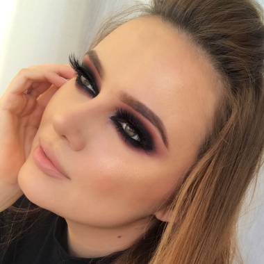 Nono makeup