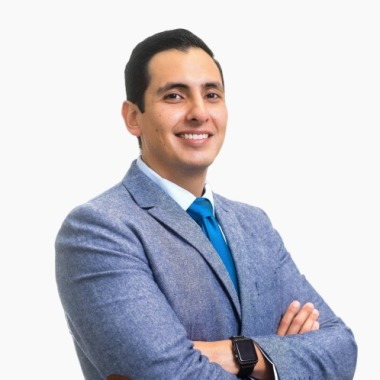 Dr. Antonio Gaytan | DR. MOMMY MAKEOVER
