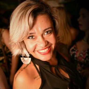 Julia Vasconcelos