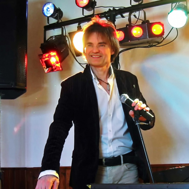DJ Kristof