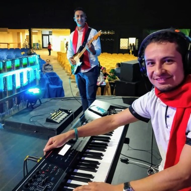Clases de piano y música