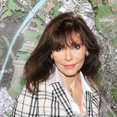 Astrid Altmann-Heinzl, Referenzen finden Sie am Anfang des Abschnittes "Links"