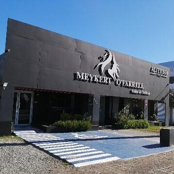 MEYKERT OFARRELL SALON DE BELLEZA