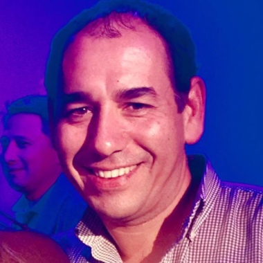 Coach Luis Becerra