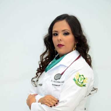 Fernanda Carolina Salles