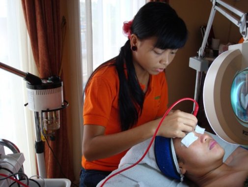 Anissa salon