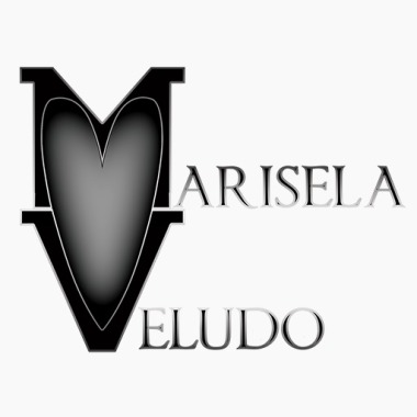 Marisela Veludo Fashion Designer