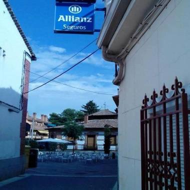 Allianz Agente Seguros M. Mar París