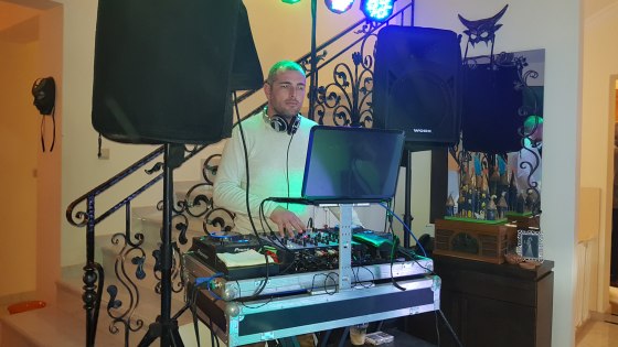 Dj chania