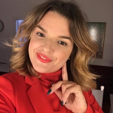 Maja make up