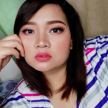 JELLIE ROXAS MAKEUP ARTIST