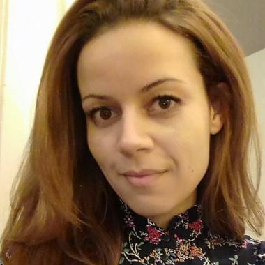 Mariana Schneider - Freelancer