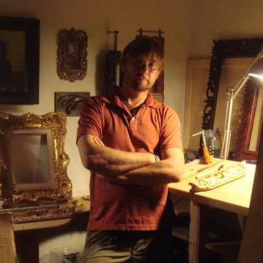 ANATOLE EBENISTE / SCULPTEUR SUR BOIS