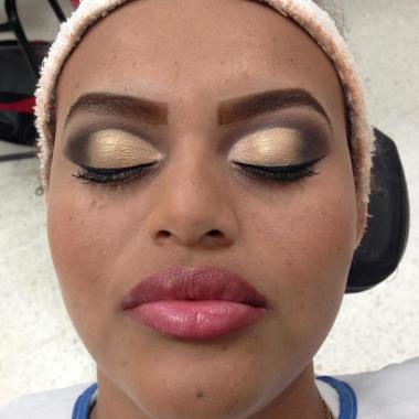 Loraine Rivero Makeup's
