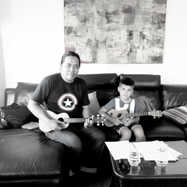 Guitar and ukulele lessons manila