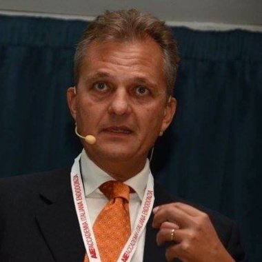 Dr Johannes Schmitz