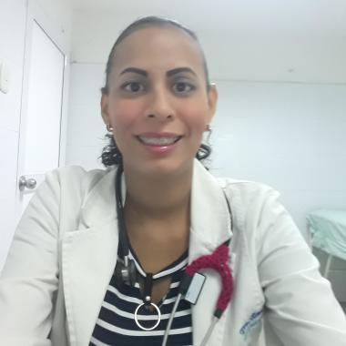 Médica Pediatra y Puericultor