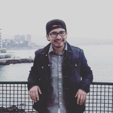 Lucas Reyes, traductor e intérprete inglés-español.