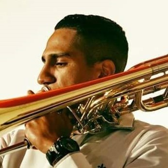 Ensinando Musica