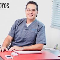 DR PEDRO HOYOS - CIRUJANO PLASTICO