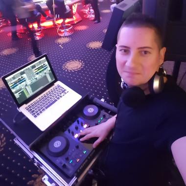 DJADRIANNO