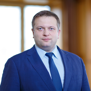 Стратег