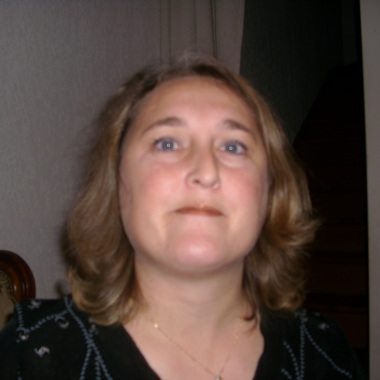 NOUNOU  CHERCHE BEBE