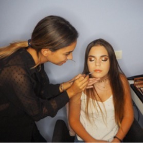 Alice Correia Makeup