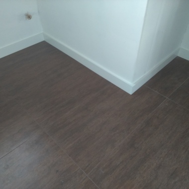FS Pisos laminados e rodapes