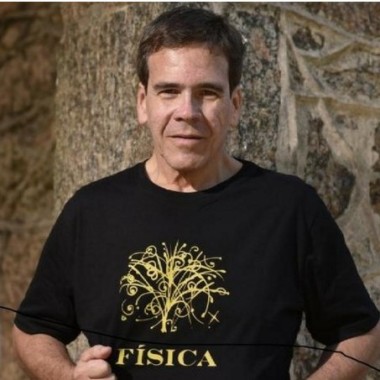 Sérgio Correia - Corel X8 e Photoshop - Física e Matemática