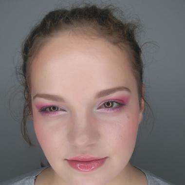 Make up by Ivana G