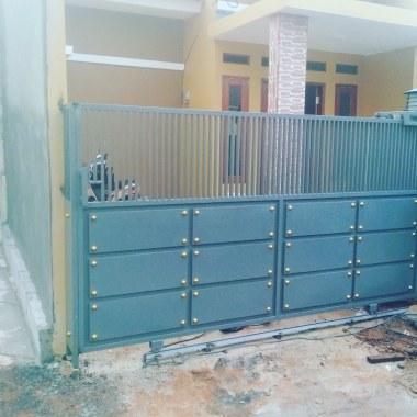 Bengkel las sanjaya utama