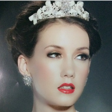 Eva Tjiang Make up artist