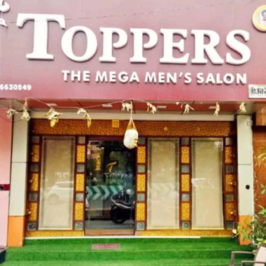 Toppers The Mega Men’s Salon