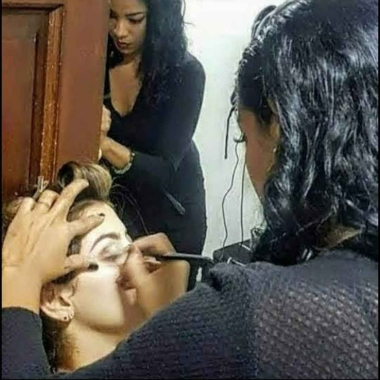 Tita Ramos makeup