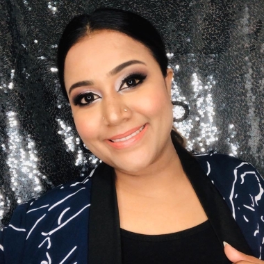 TIVARAA MAKE UP ARTISTRY