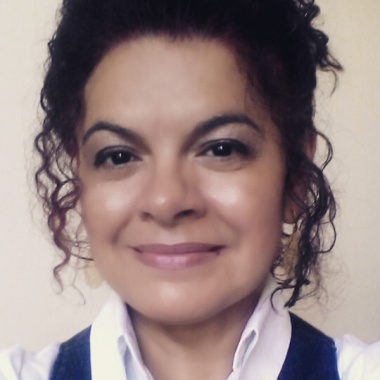 Helaine Cláudia