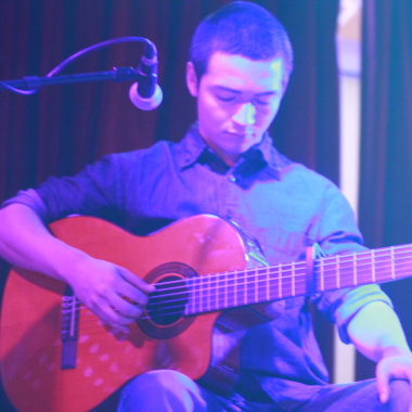 Clases De Música (Canto, Guitarra, Bajo, Piano)