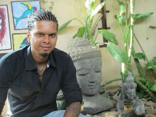 Santu tattoo artist