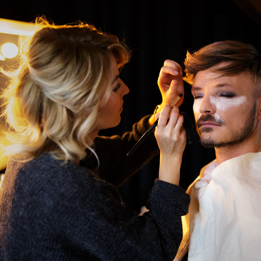 Laura Gleinig Make up-Artist & Hair Stylist