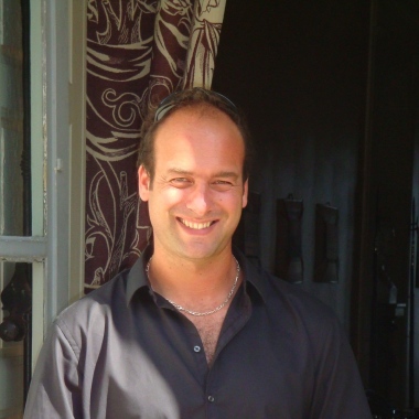 Professeur de violon, alto, saxophone, flûte à bec