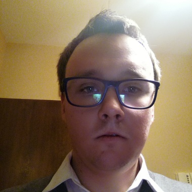 Adam Zimoląg. Pośrednictwo Finansowe