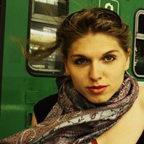 Julia. Masseuse - Therapeute.
