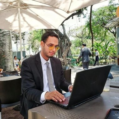 Abg. Leonardo Andrade