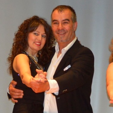 ACADEMIA DE BAILE CRISTINA OVIEDO