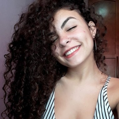 Nicole Velloso