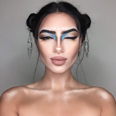 Isabella Córdova Make Up Artist