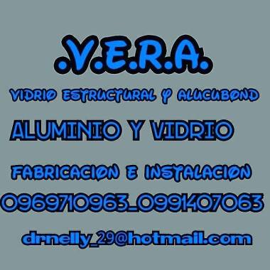 Vidrio estructural y alucubond