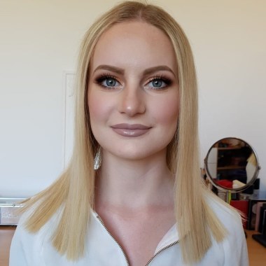 Antnela Makeup